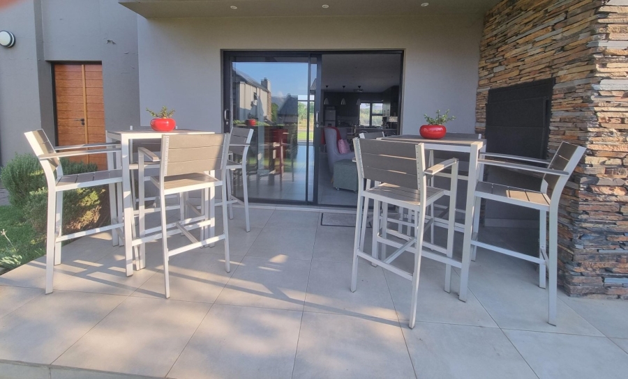 3 Bedroom Property for Sale in Ifafi North West